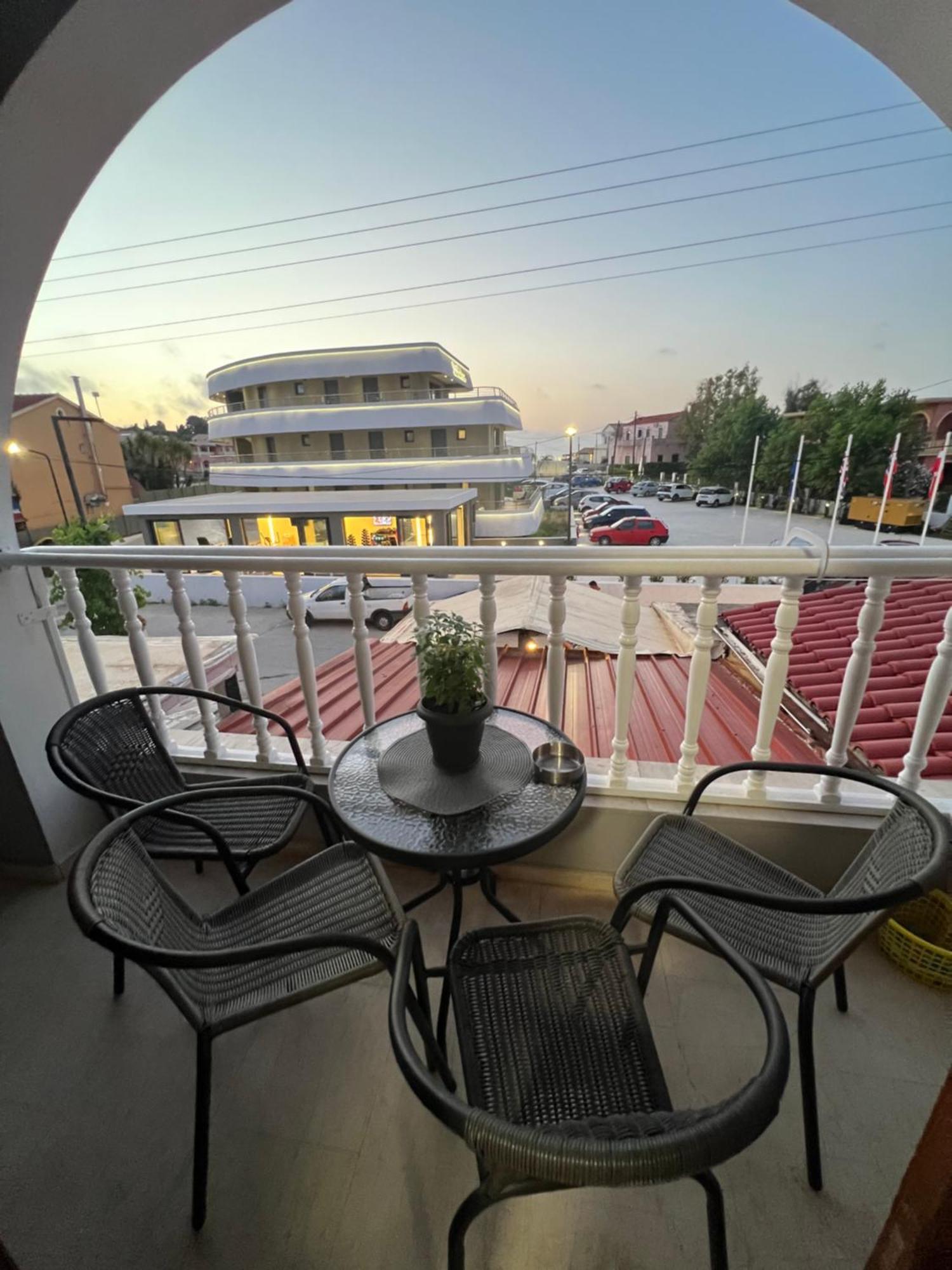 Yanna'S Apartments Сідарі Екстер'єр фото